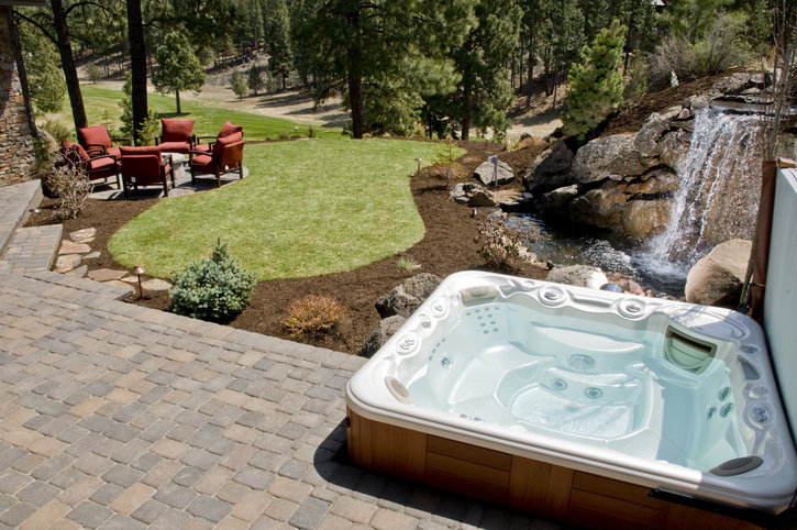 10 Ideas About Backyard Hot Tub Privacy That Really Work