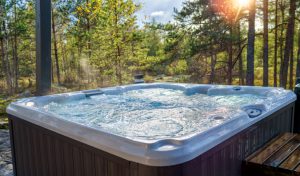Health Benefits for Athletes: Using Hot Tubs and Saunas in Training and Recovery