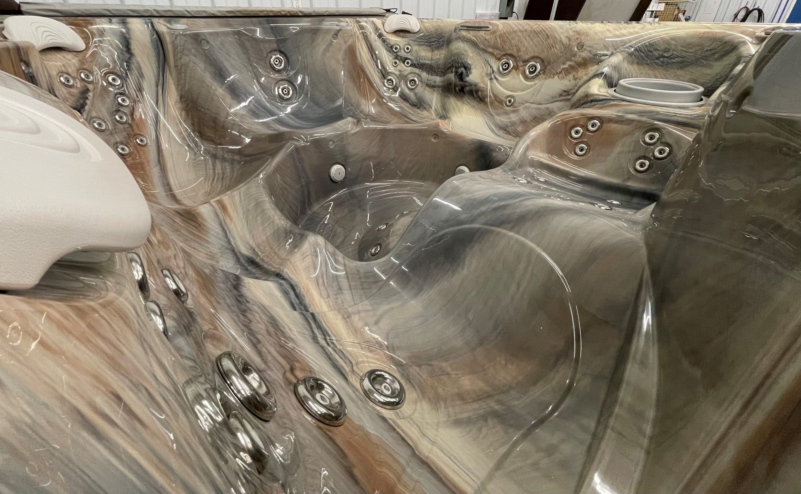 r360 6 Young's Hot Tub Sales and Service Center