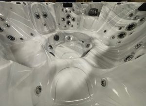 r423 4 | Young's Hot Tub Sales and Service Center