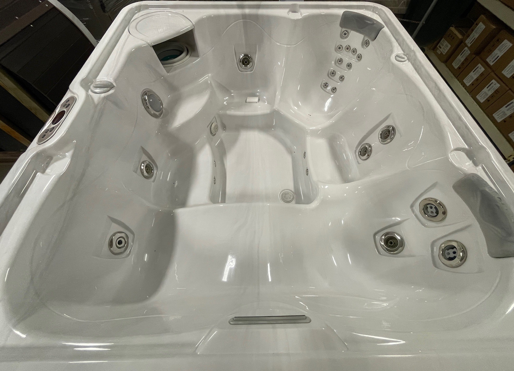 r415 3 | Young's Hot Tub Sales and Service Center