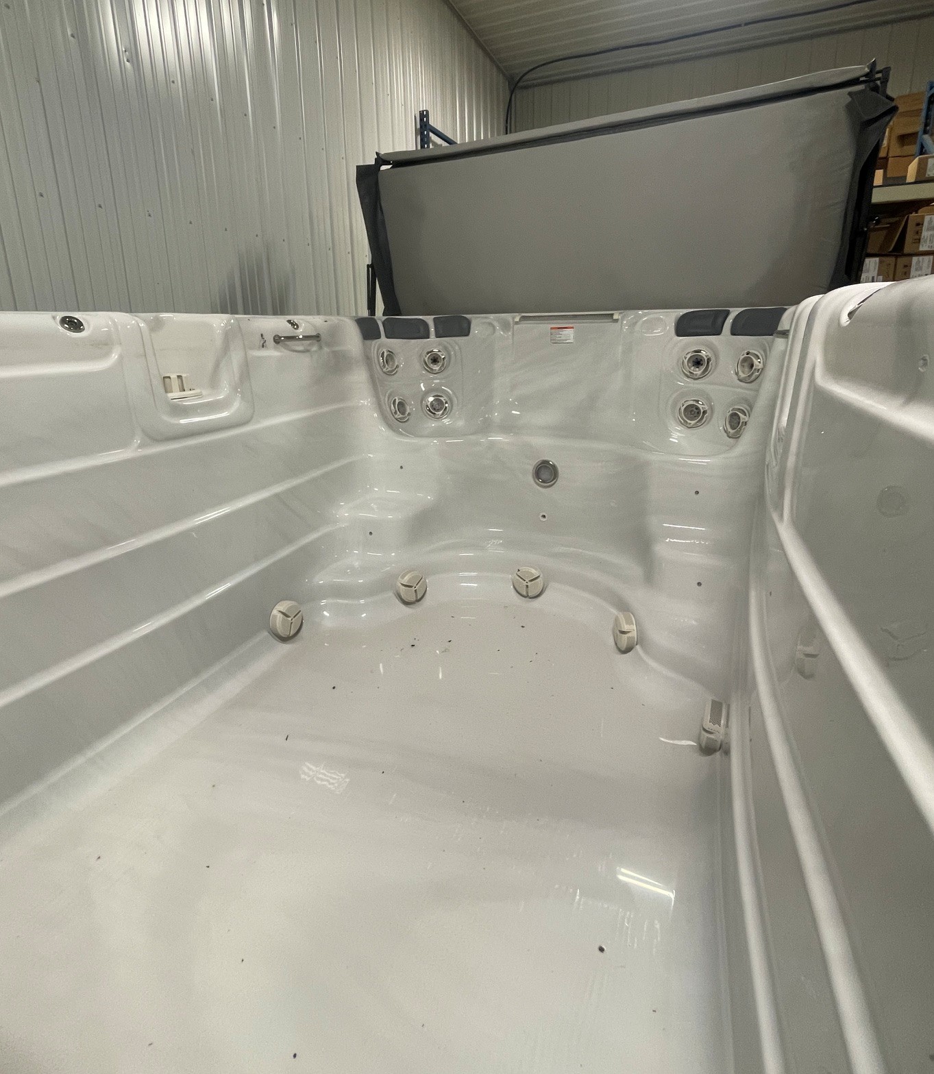 r465 3 | Young's Hot Tub Sales and Service Center