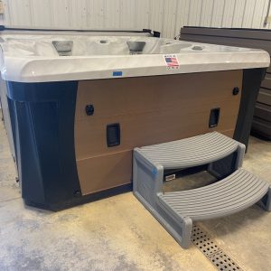 Refurbished Marquis Spa - 5 Seats