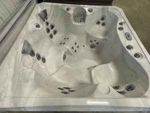 R463 3 | Young's Hot Tub Sales and Service Center