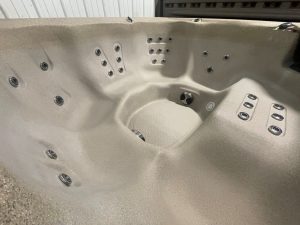 R472 5 | Young's Hot Tub Sales and Service Center