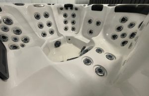 r436 8 | Young's Hot Tub Sales and Service Center