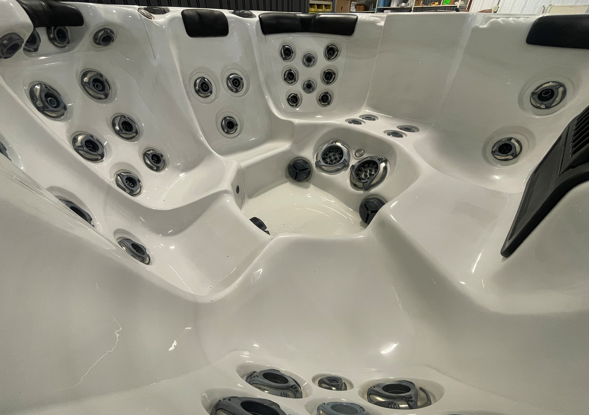 r436 9 | Young's Hot Tub Sales and Service Center