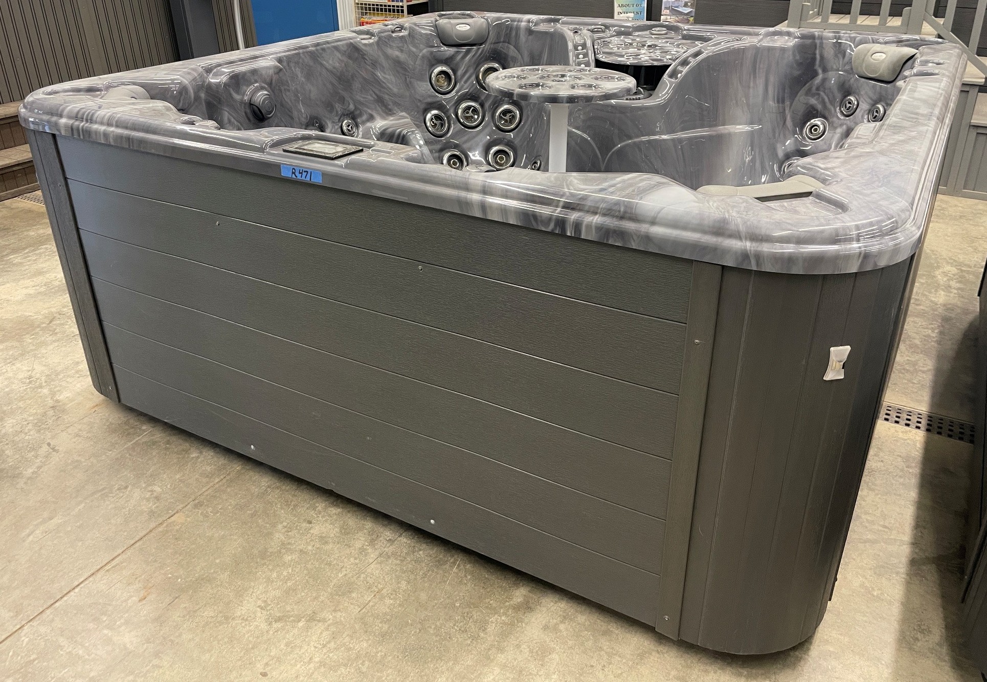 r471 6 | Young's Hot Tub Sales and Service Center